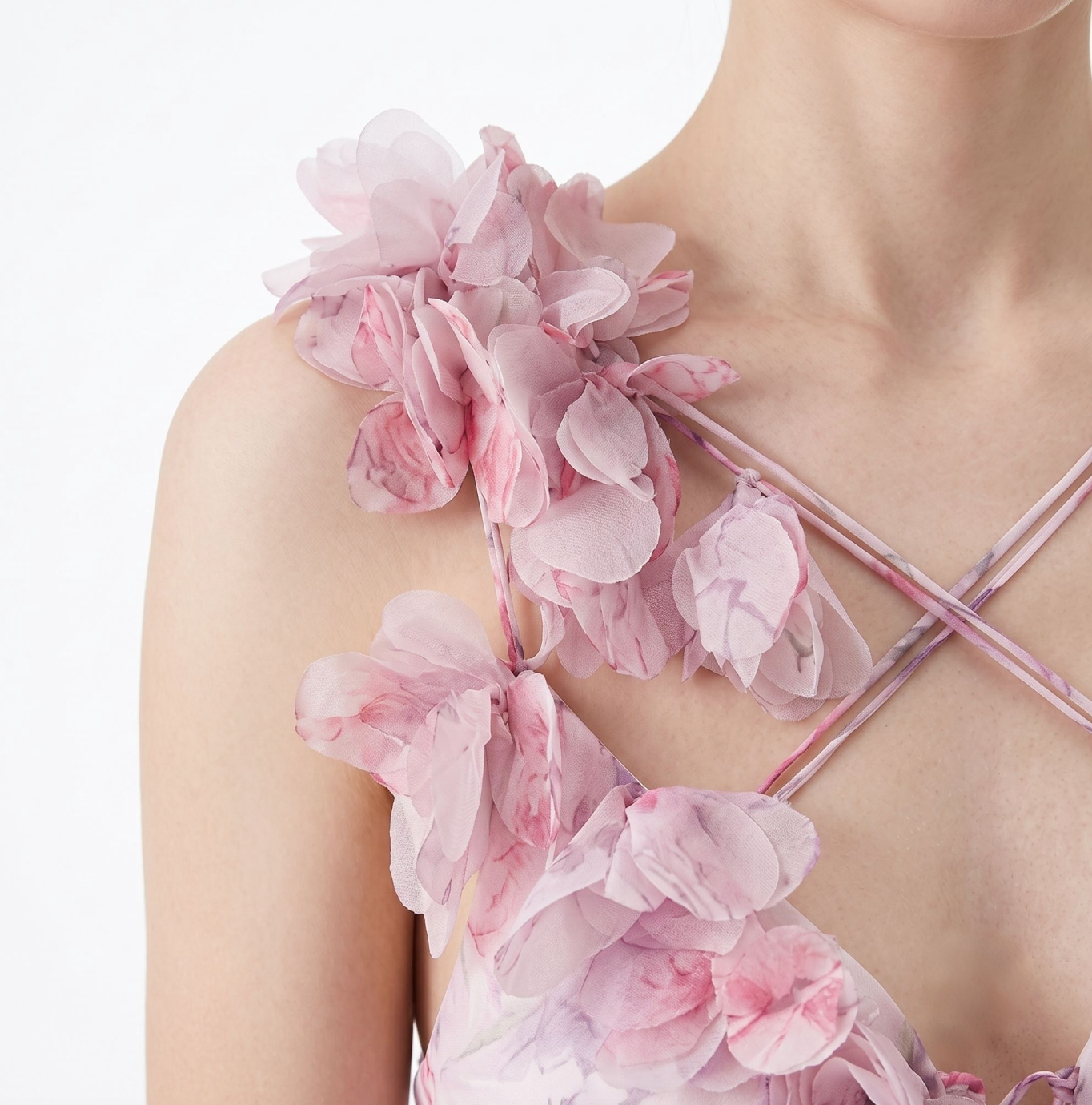 Élaria 3D Floral Organza Mini Dress